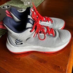 Under Armour Steph Curry Basketball shoes